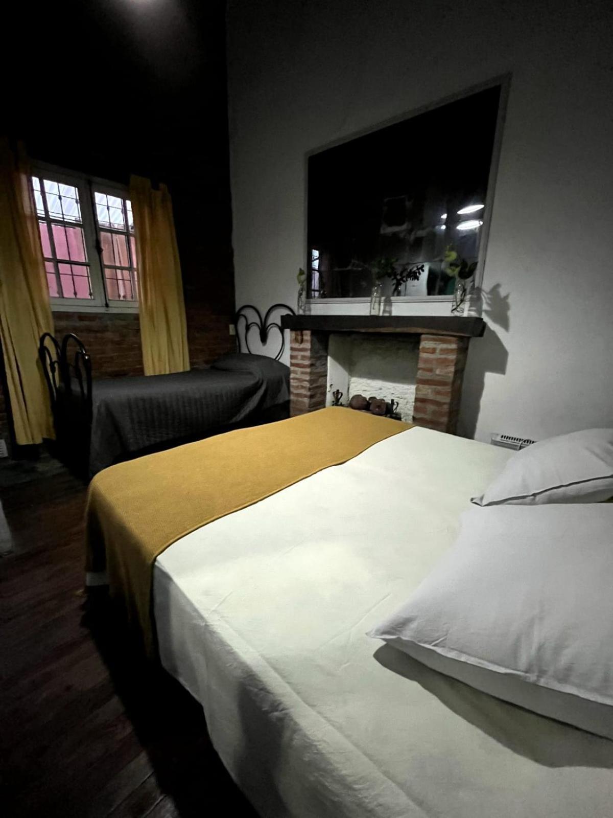 Urban Hostal