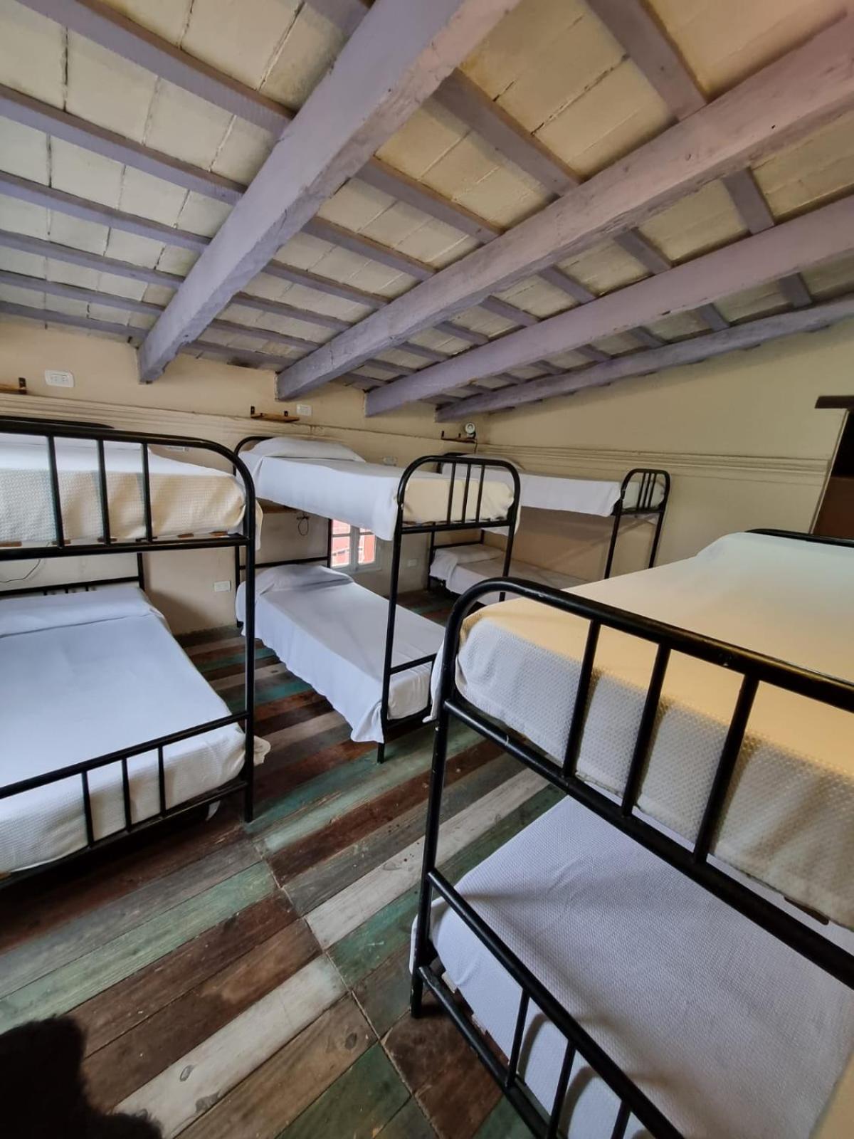 Hostal Urban *