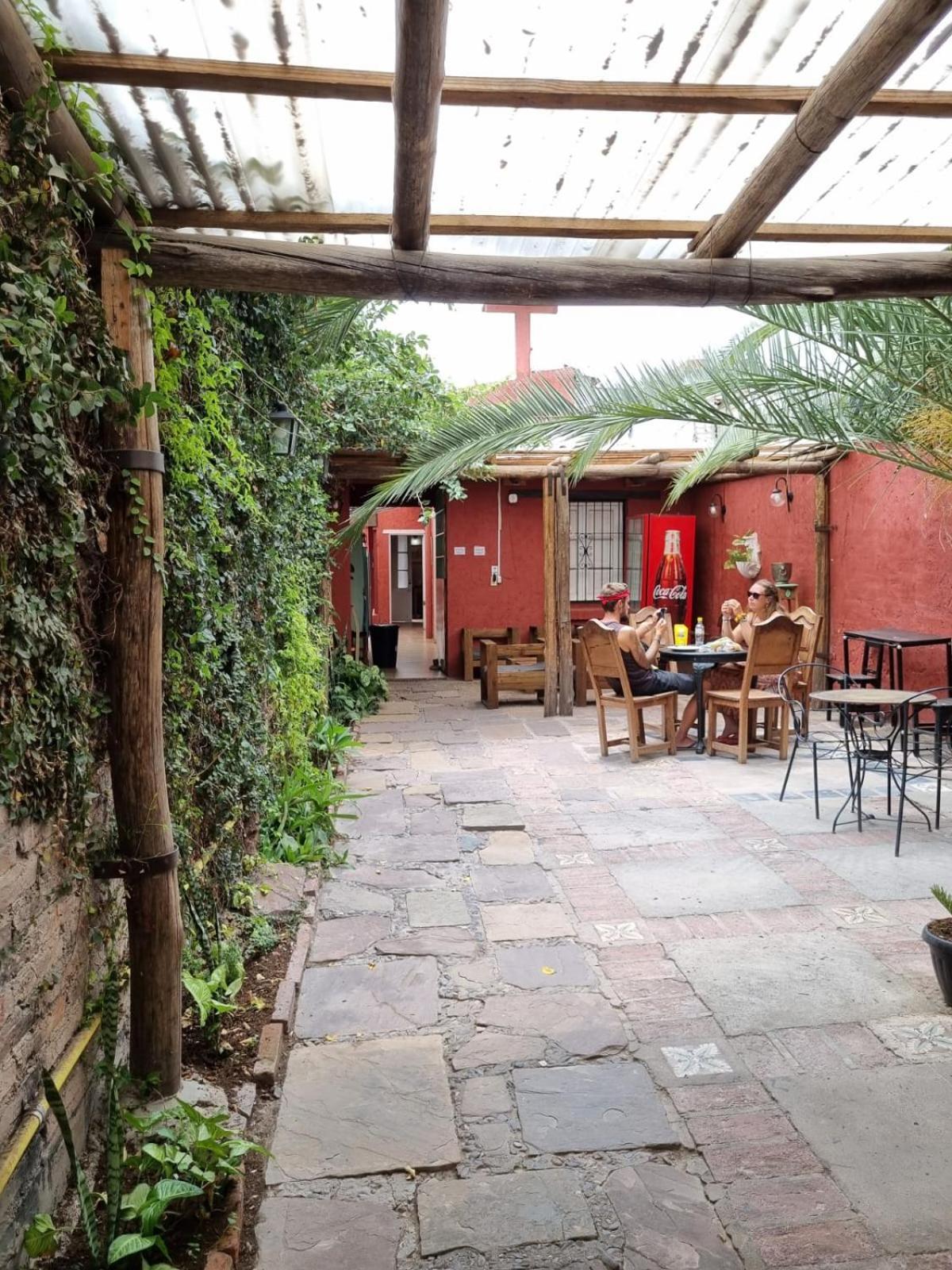Hostal Urban *